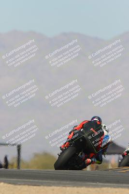 media/Mar-22-2025-CVMA (Sat) [[462c0ffedb]]/Race 13-Amateur Supersport Middleweight/